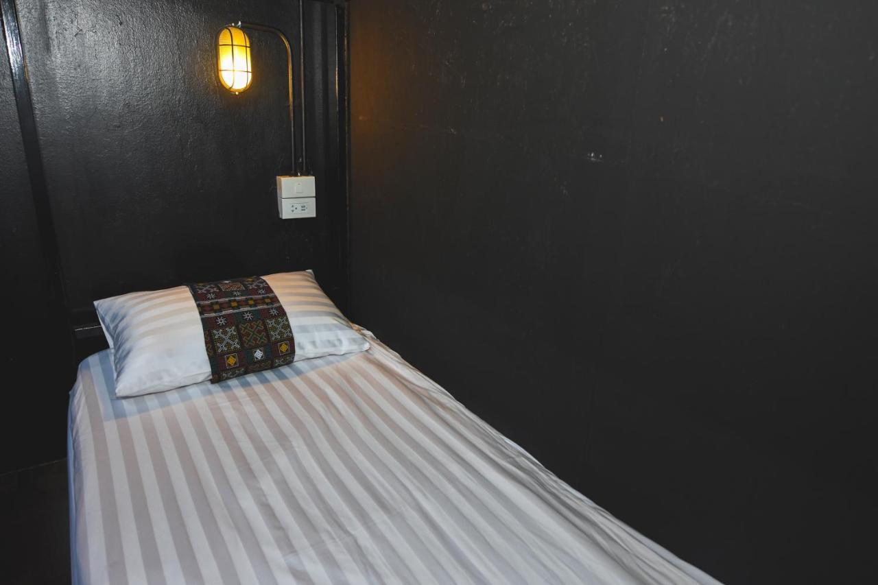 Kayan Hostel チエンマイ エクステリア 写真